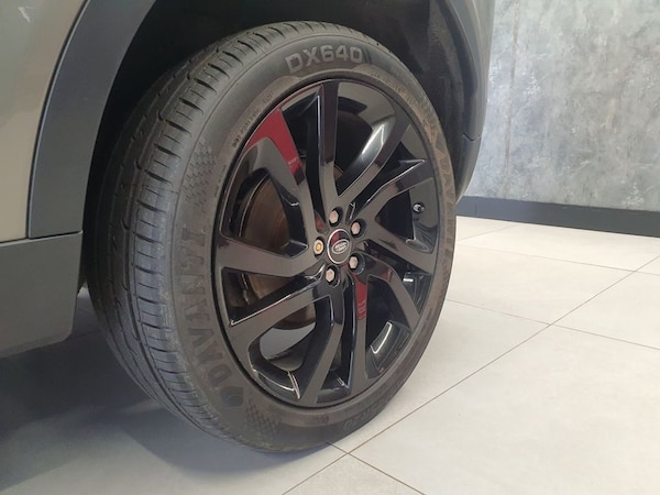 Used Land Rover Discovery Sport 2017 for sale - 76235310: Photo 14