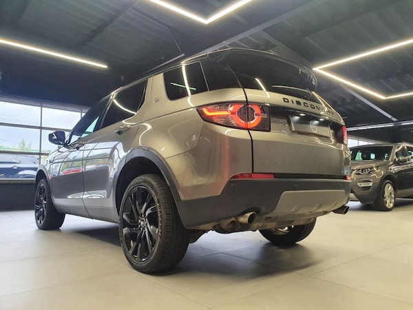 Used Land Rover Discovery Sport 2017 for sale - 76235310: Photo 3