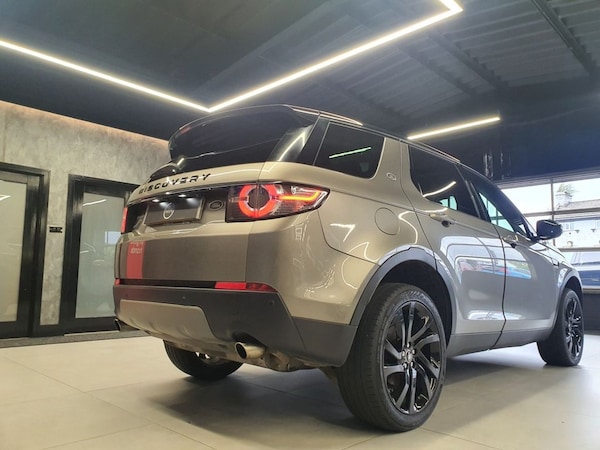 Used Land Rover Discovery Sport 2017 for sale - 76235310: Photo 7