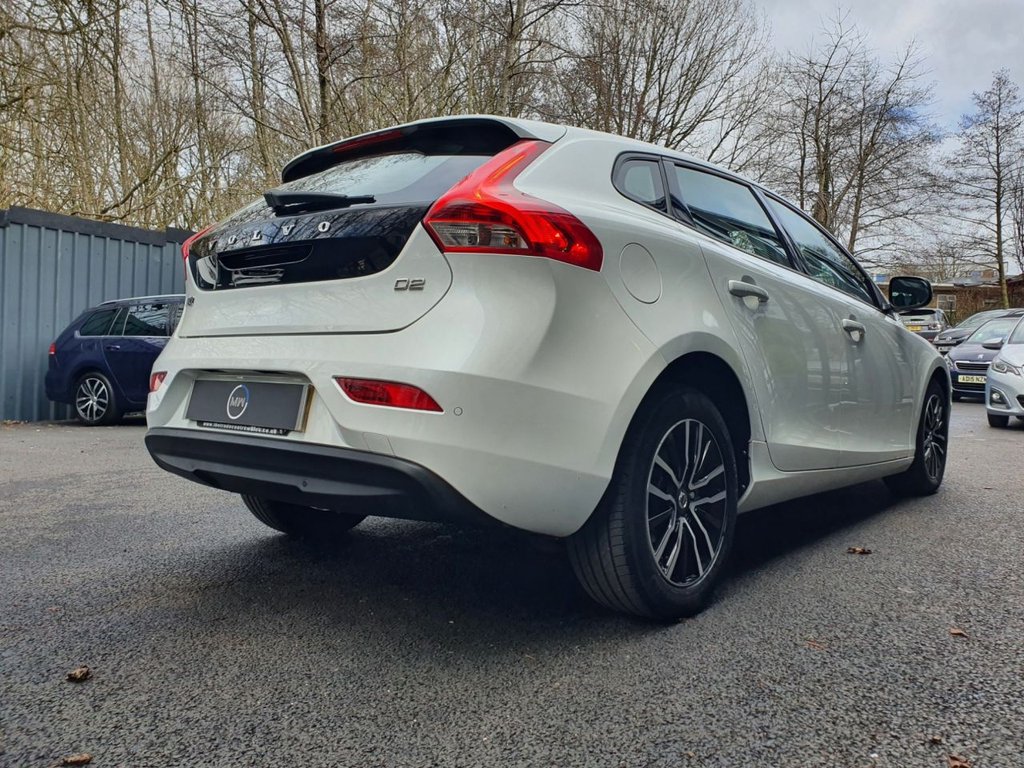 Used Volvo V40 2018 for sale - 77451656: Photo 5