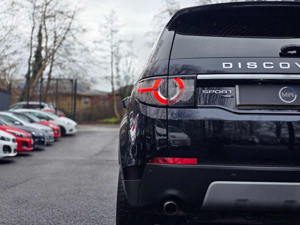 Used Land Rover Discovery Sport 2017 for sale - 77236719: Photo 11