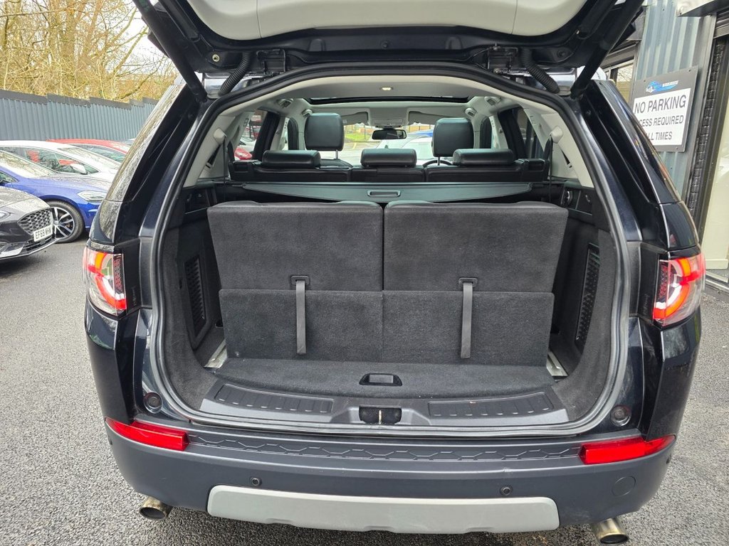 Used Land Rover Discovery Sport 2017 for sale - 77236719: Photo 19