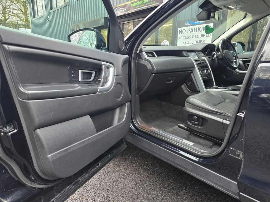 Used Land Rover Discovery Sport 2017 for sale - 77236719: Photo 23