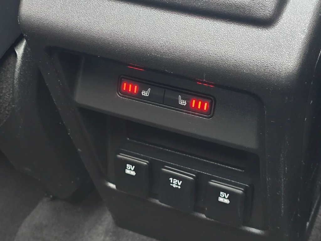 Used Land Rover Discovery Sport 2017 for sale - 77236719: Photo 25