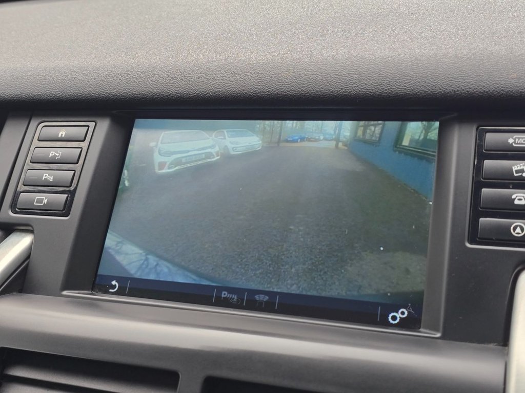 Used Land Rover Discovery Sport 2017 for sale - 77236719: Photo 38