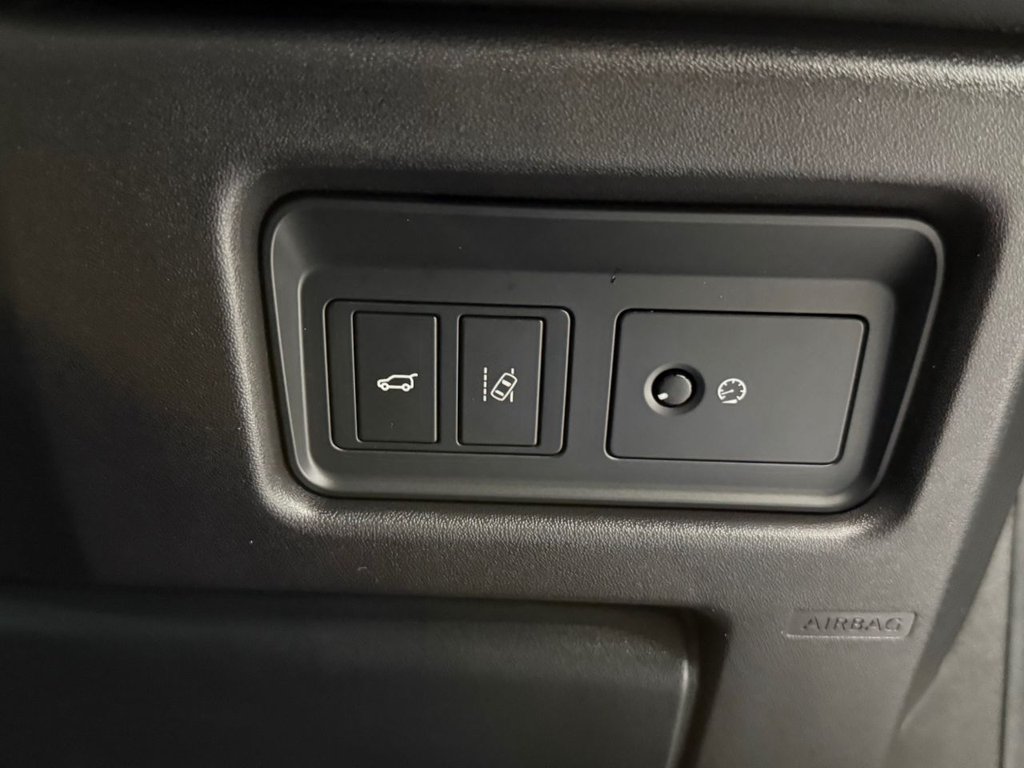 Used Land Rover Discovery Sport 2016 for sale - 75877094: Photo 43
