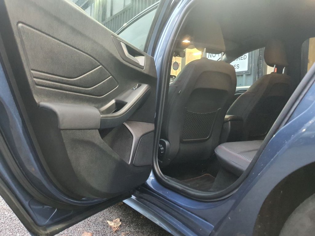 Used Ford Focus 2018 for sale - 76604985: Photo 17