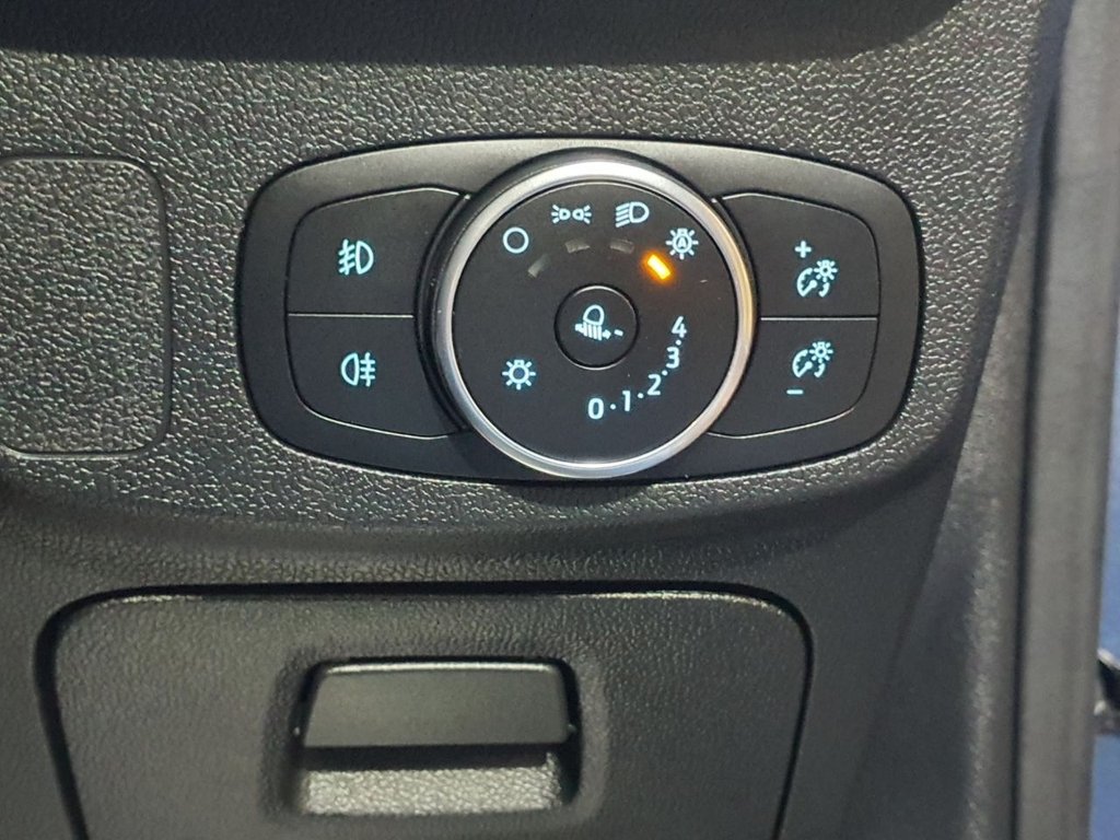 Used Ford Focus 2018 for sale - 76604985: Photo 22