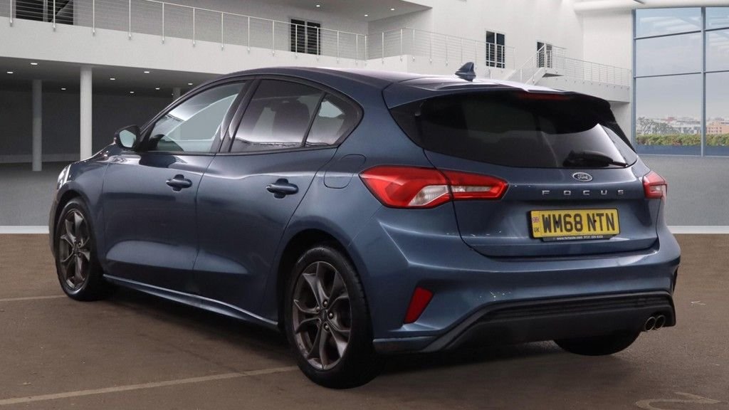 Used Ford Focus 2018 for sale - 76604985: Photo 4