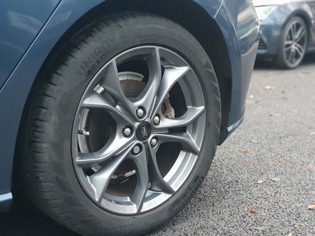 Used Ford Focus 2018 for sale - 76604985: Photo 9