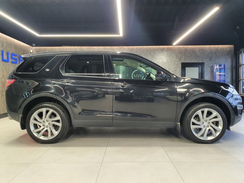 Used Land Rover Discovery Sport 2016 for sale - 76173400: Photo 11