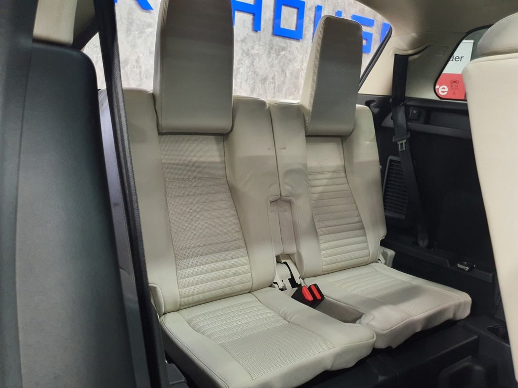 Used Land Rover Discovery Sport 2016 for sale - 76173400: Photo 38