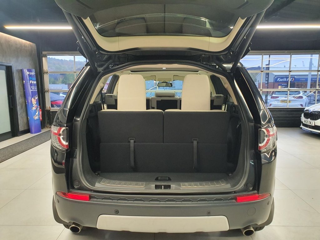 Used Land Rover Discovery Sport 2016 for sale - 76173400: Photo 40