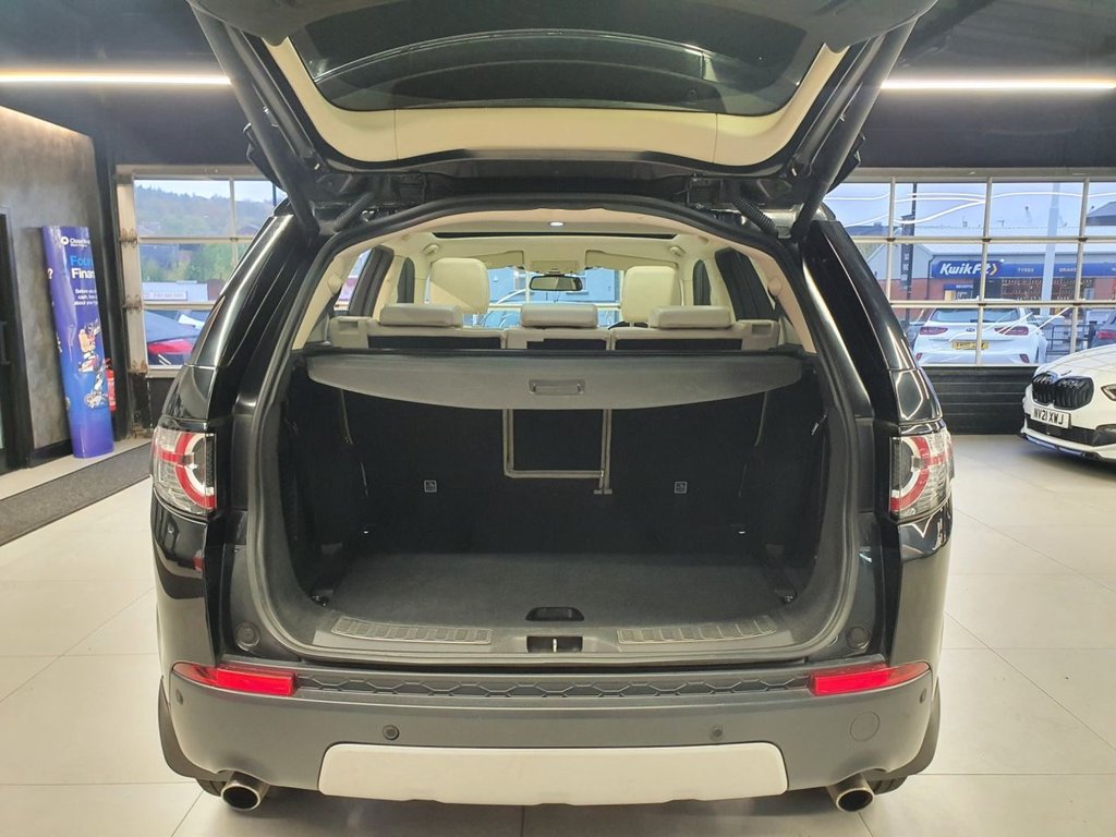 Used Land Rover Discovery Sport 2016 for sale - 76173400: Photo 41