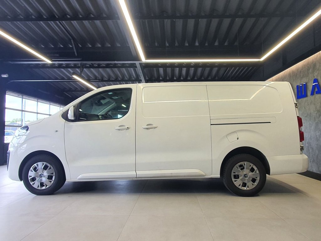 Used Vauxhall Vivaro 2019 for sale - 77654910: Photo 2