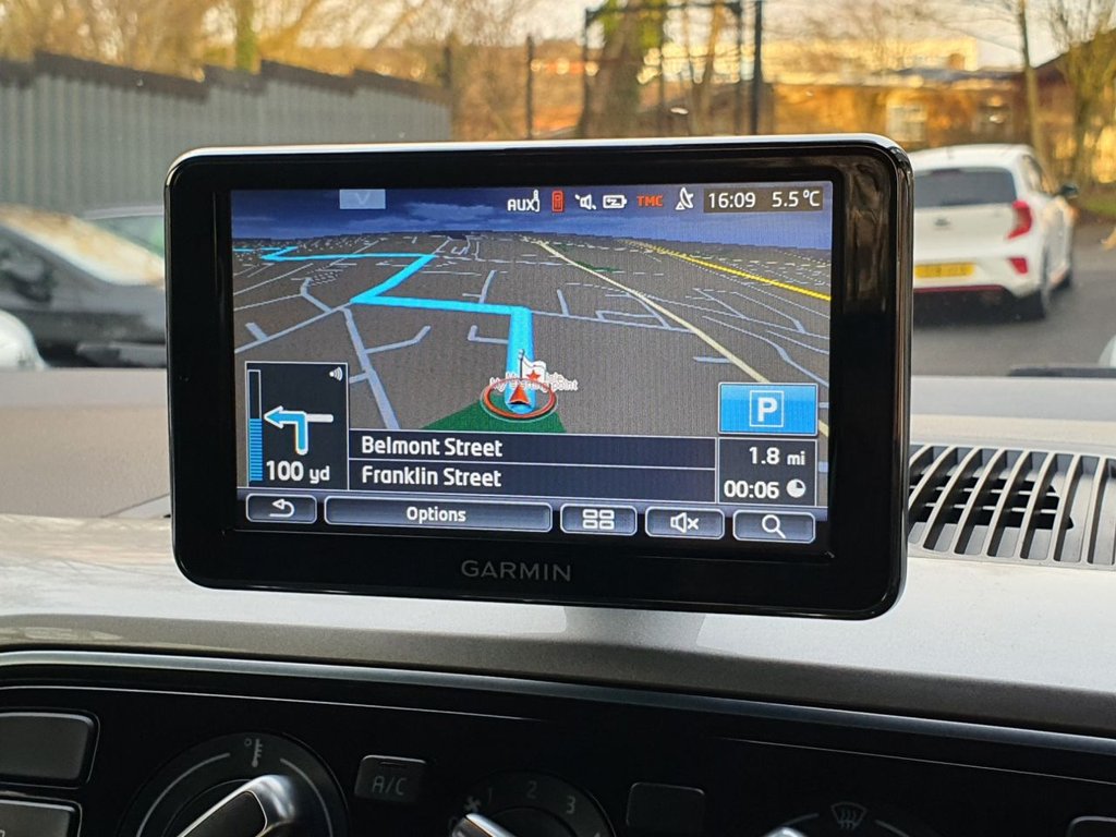 Used Volkswagen up! 2015 for sale - 77236482: Photo 25