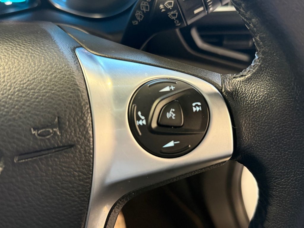 Used Ford Kuga 2016 for sale - 76132388: Photo 38