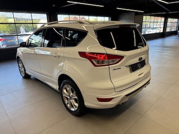 Used Ford Kuga 2016 for sale - 76132388: Photo