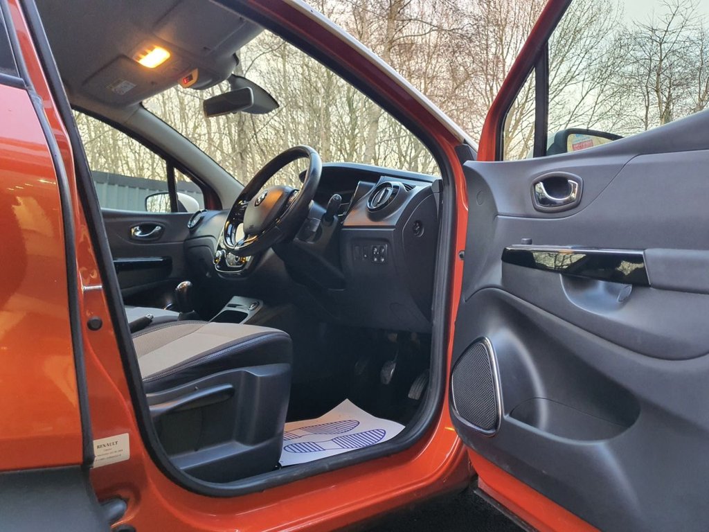 Used Renault Captur 2014 for sale - 77236670: Photo 11