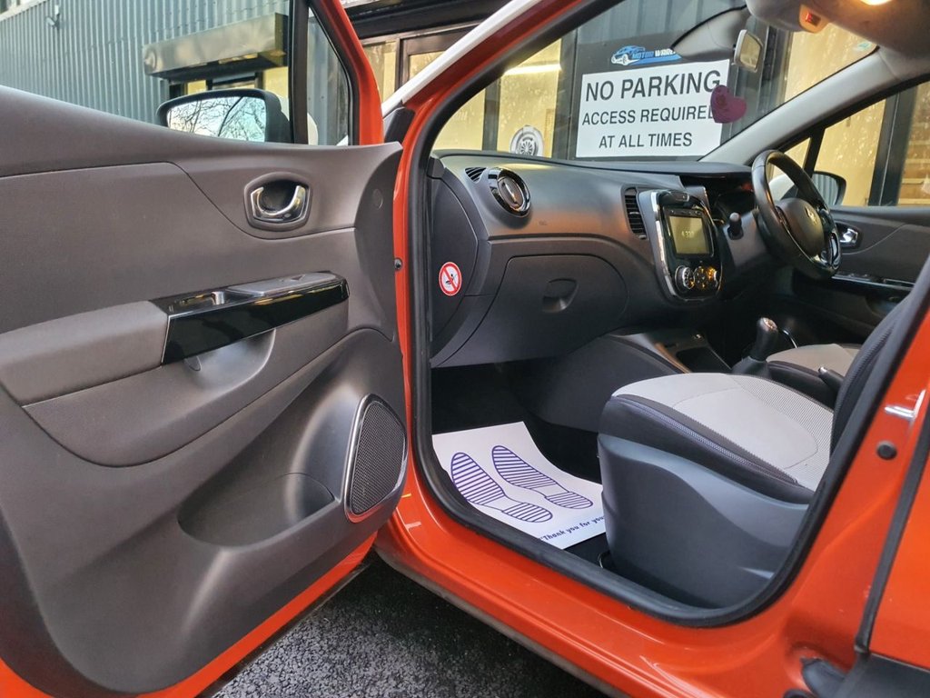 Used Renault Captur 2014 for sale - 77236670: Photo 17