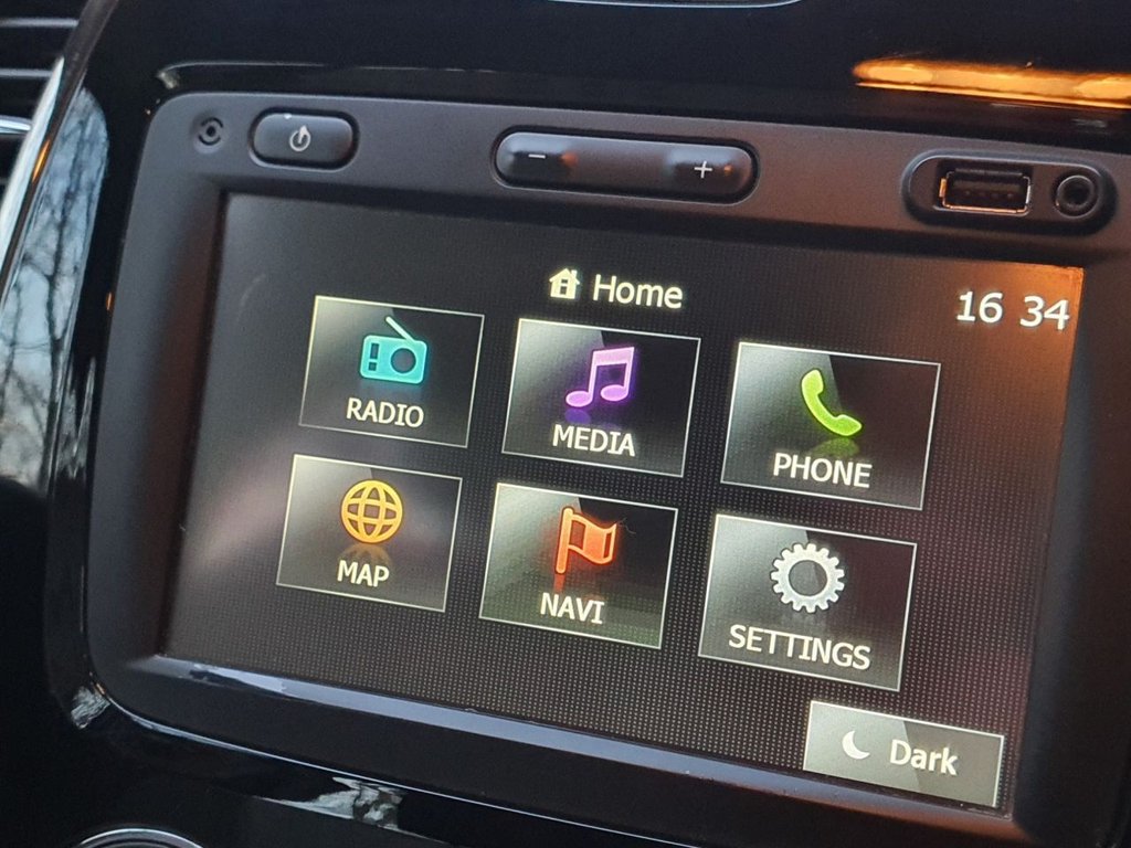 Used Renault Captur 2014 for sale - 77236670: Photo 25