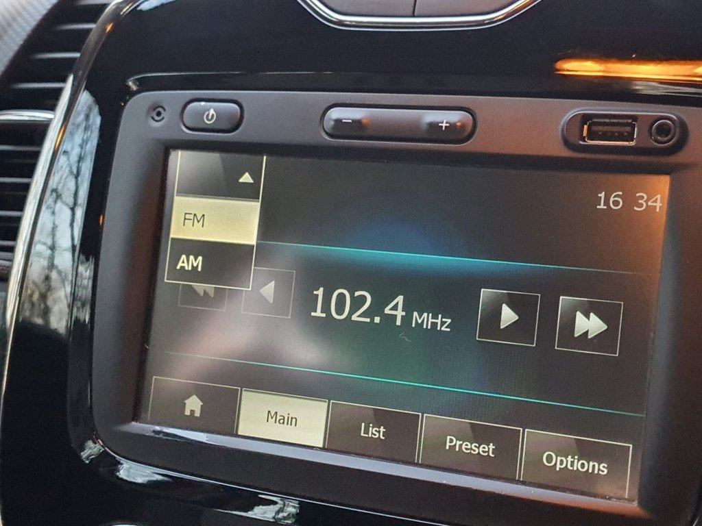 Used Renault Captur 2014 for sale - 77236670: Photo 26