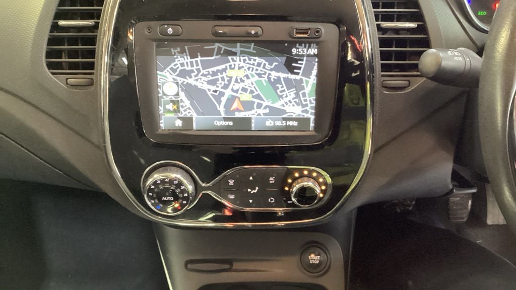 Used Renault Captur 2014 for sale - 77236670: Photo 9