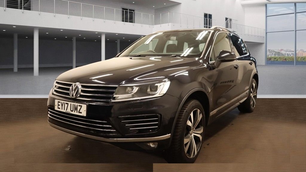 Used Volkswagen Touareg 2017 for sale - 76333863: Photo 1