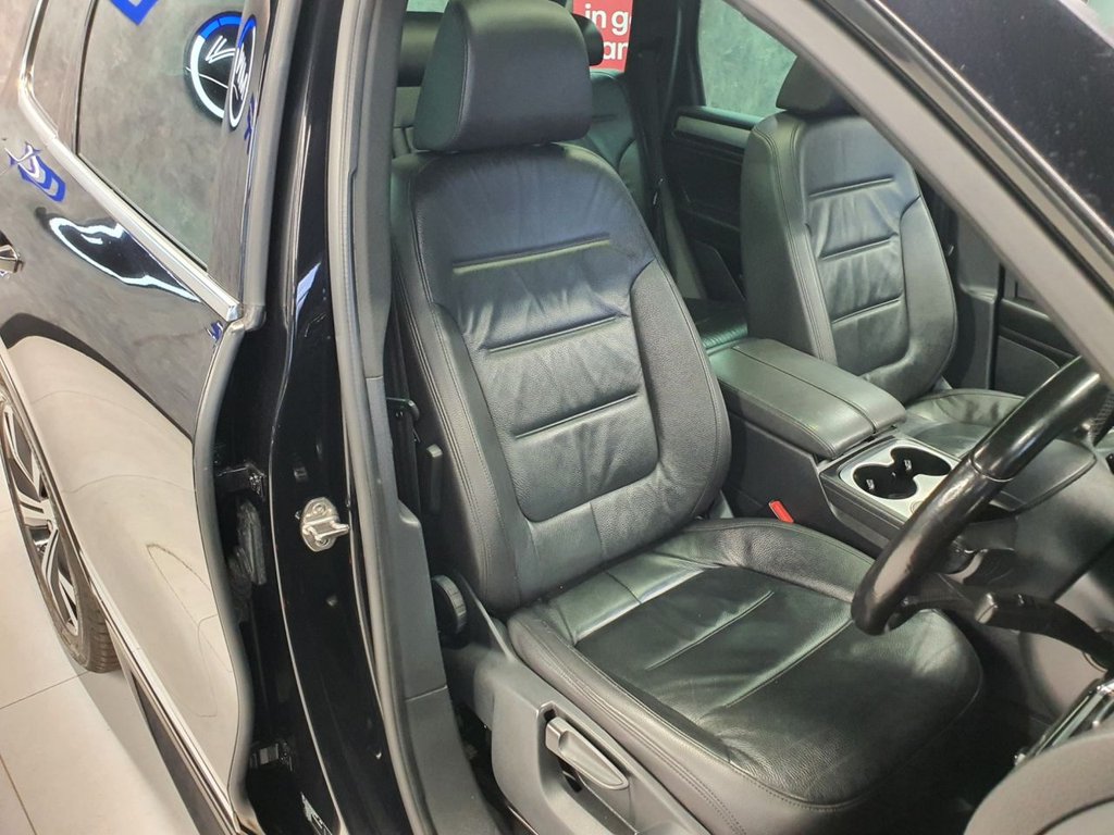 Used Volkswagen Touareg 2017 for sale - 76333863: Photo 19