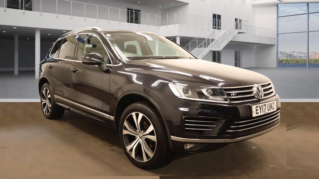 Used Volkswagen Touareg 2017 for sale - 76333863: Photo 2