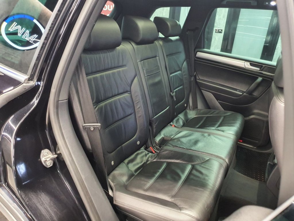 Used Volkswagen Touareg 2017 for sale - 76333863: Photo 23
