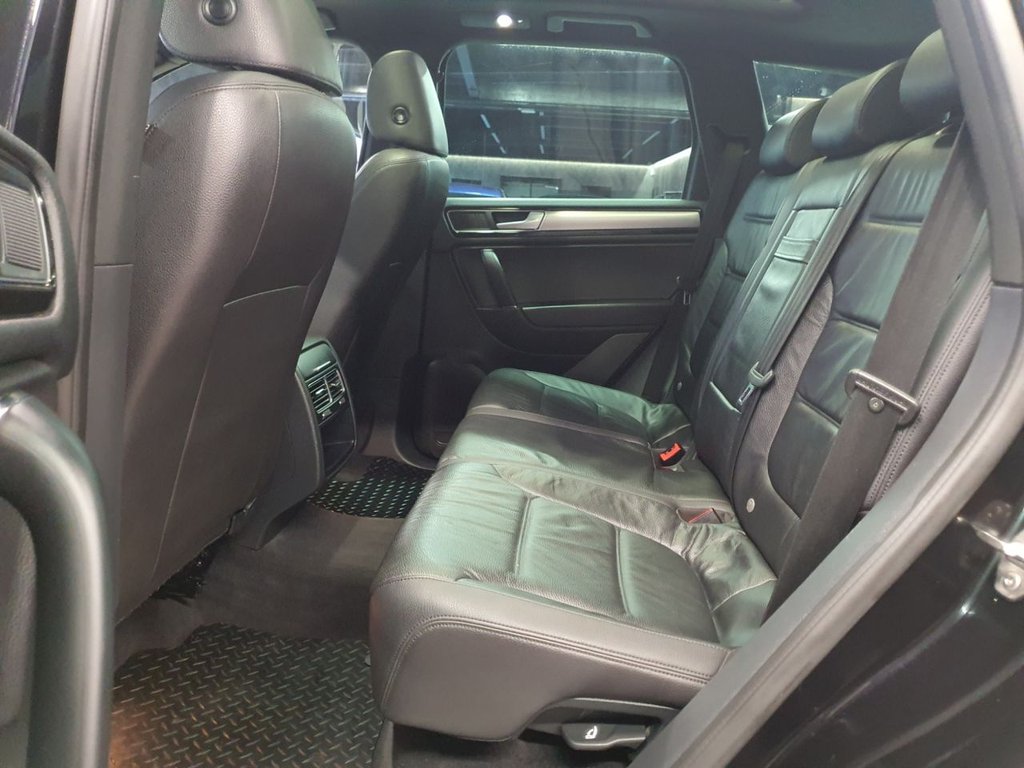 Used Volkswagen Touareg 2017 for sale - 76333863: Photo 27