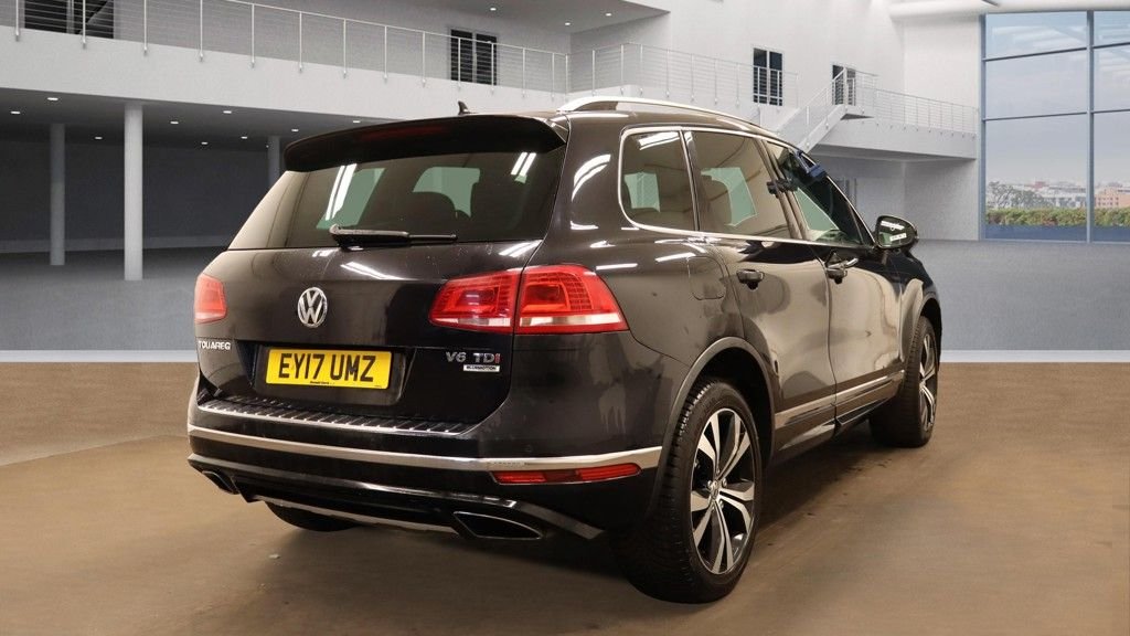 Used Volkswagen Touareg 2017 for sale - 76333863: Photo 4