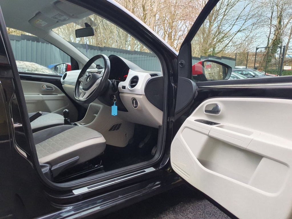 Used Volkswagen up! 2017 for sale - 77236357: Photo 12