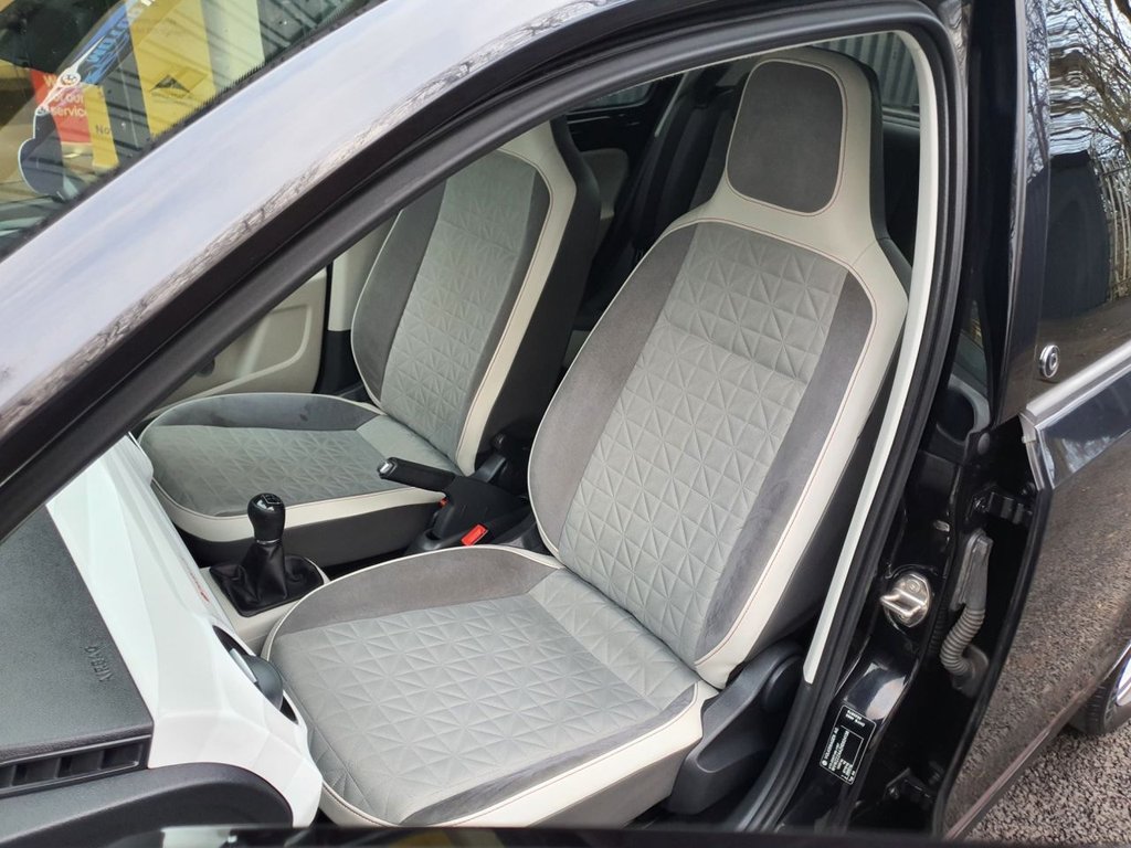 Used Volkswagen up! 2017 for sale - 77236357: Photo 20