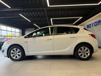 Used Vauxhall Astra 2015 for sale - 75272030: Photo