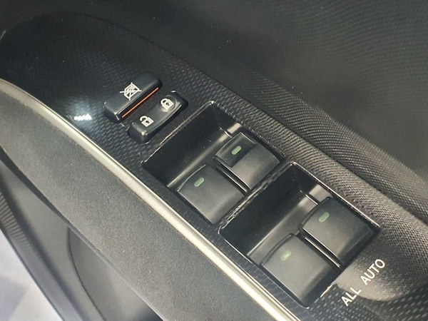 Used Toyota Estima 2012 for sale - 75272035: Photo 43
