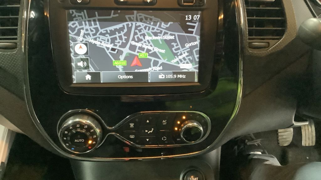 Used Renault Captur 2015 for sale - 77236478: Photo 9