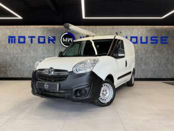 2018 (18) - 1.3 CDTi 2000 Temperature Controlled 3dr Diesel Manual FWD L1 H1 (133 g/km,