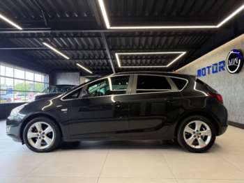 Used Vauxhall Astra 2012 for sale - 75272011: Photo