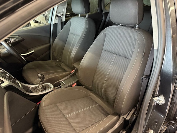 Used Vauxhall Astra 2012 for sale - 75272011: Photo 31