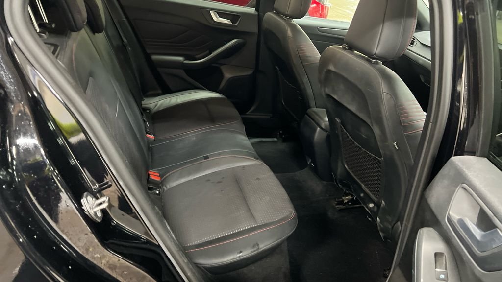 Used Ford Focus 2020 for sale - 77236369: Photo 8