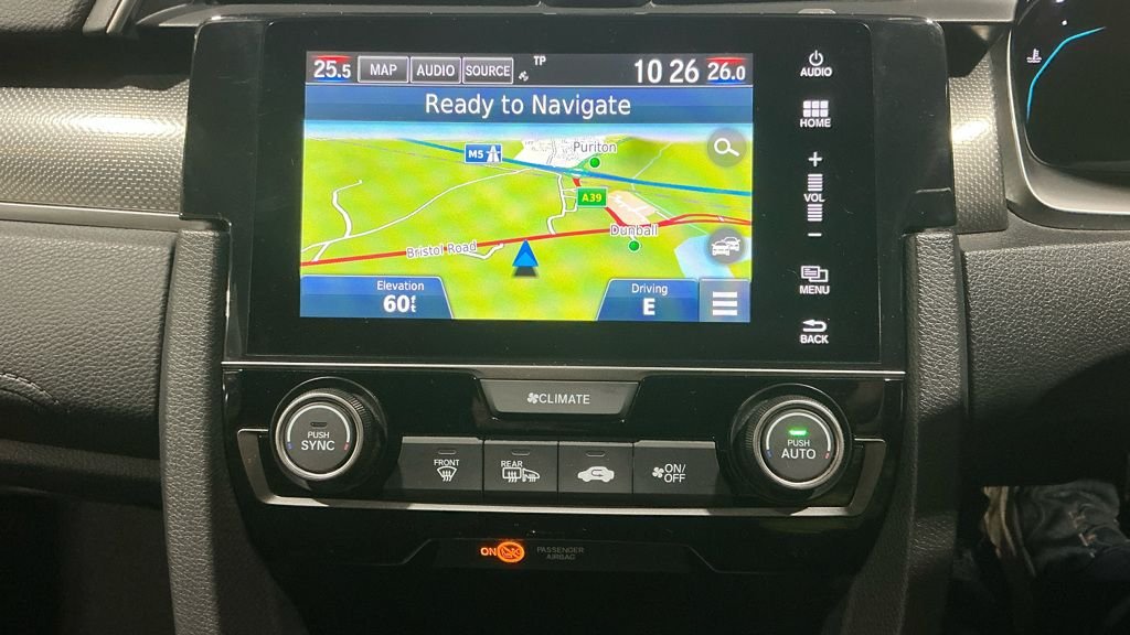 Used Honda Civic 2017 for sale - 76605004: Photo 10