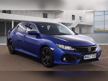 Used Honda Civic 2017 for sale - 76605004: Photo