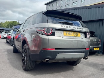 Used Land Rover Discovery Sport 2017 for sale - 75961441: Photo