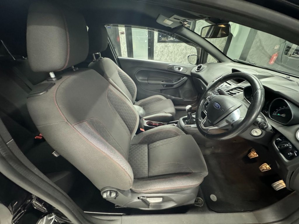 Used Ford Fiesta 2016 for sale - 76655201: Photo 18