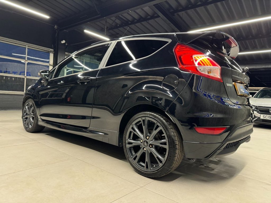 Used Ford Fiesta 2016 for sale - 76655201: Photo 3