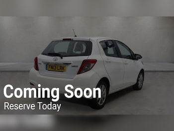 Used Toyota Yaris 2013 for sale - 77236667: Photo