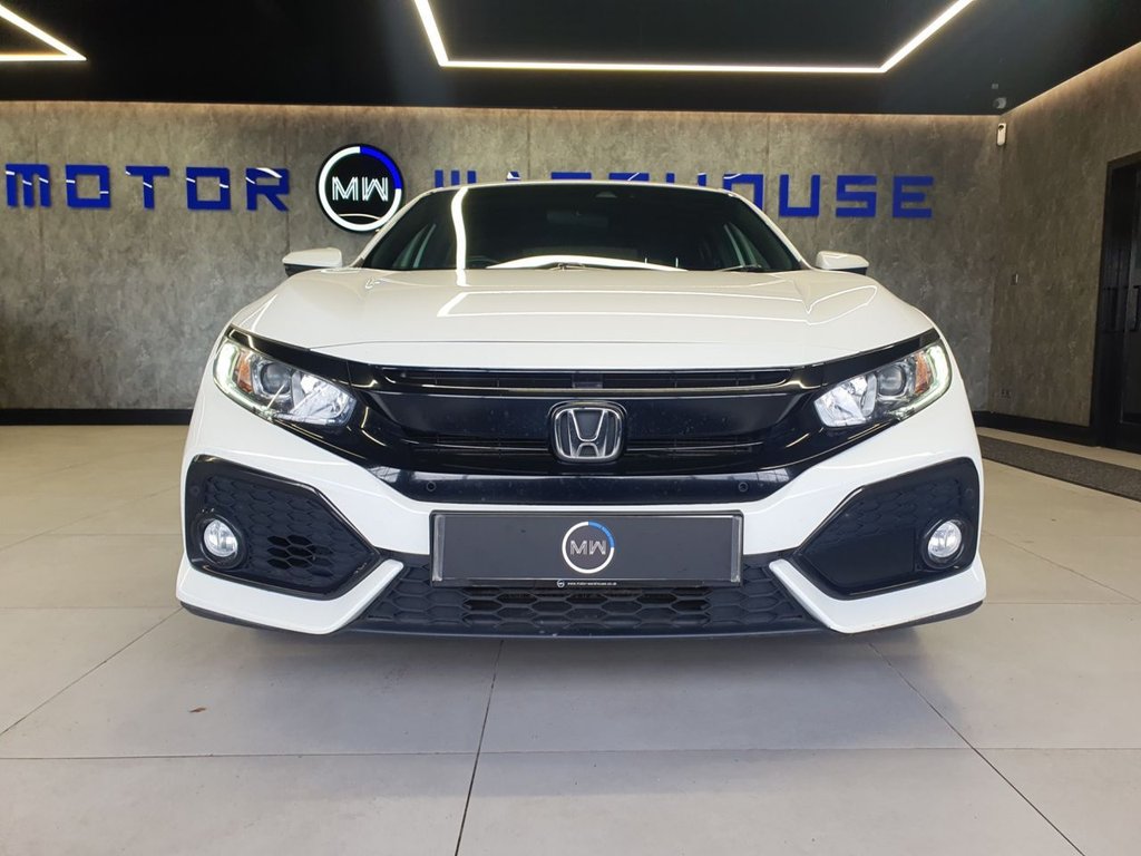 Used Honda Civic 2017 for sale - 76454061: Photo 12