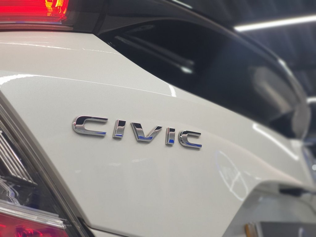 Used Honda Civic 2017 for sale - 76454061: Photo 17